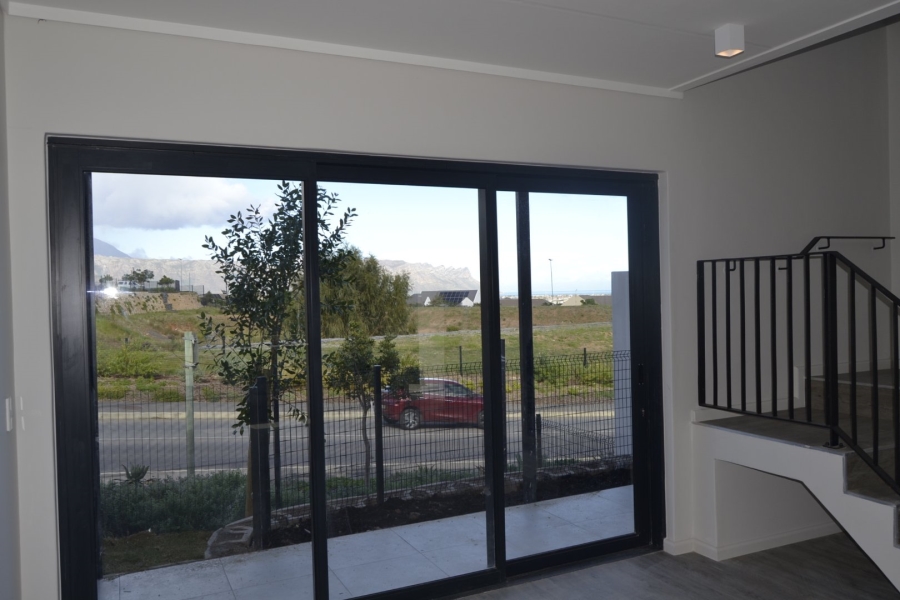 3 Bedroom Property for Sale in Mzuri Estate Western Cape